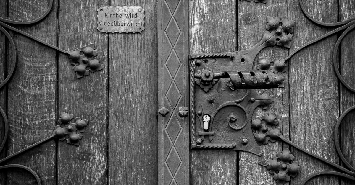 5 Signs Your Mortise Lock Is About to Fail — Florence Locksmiths