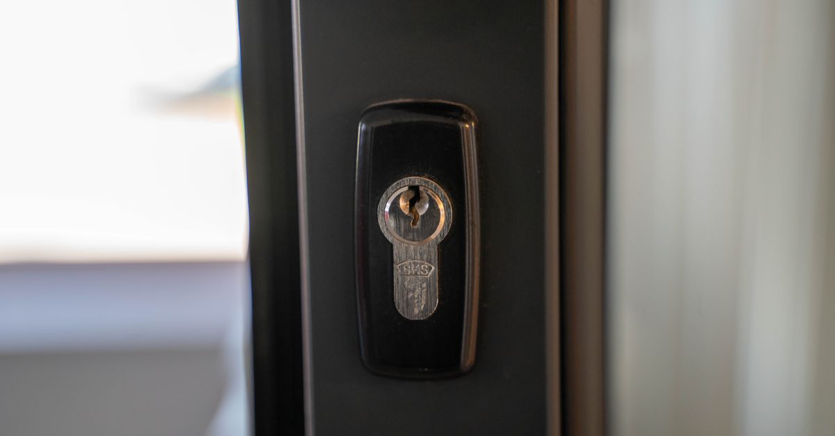 locksmith tools keys — Florence Locksmiths