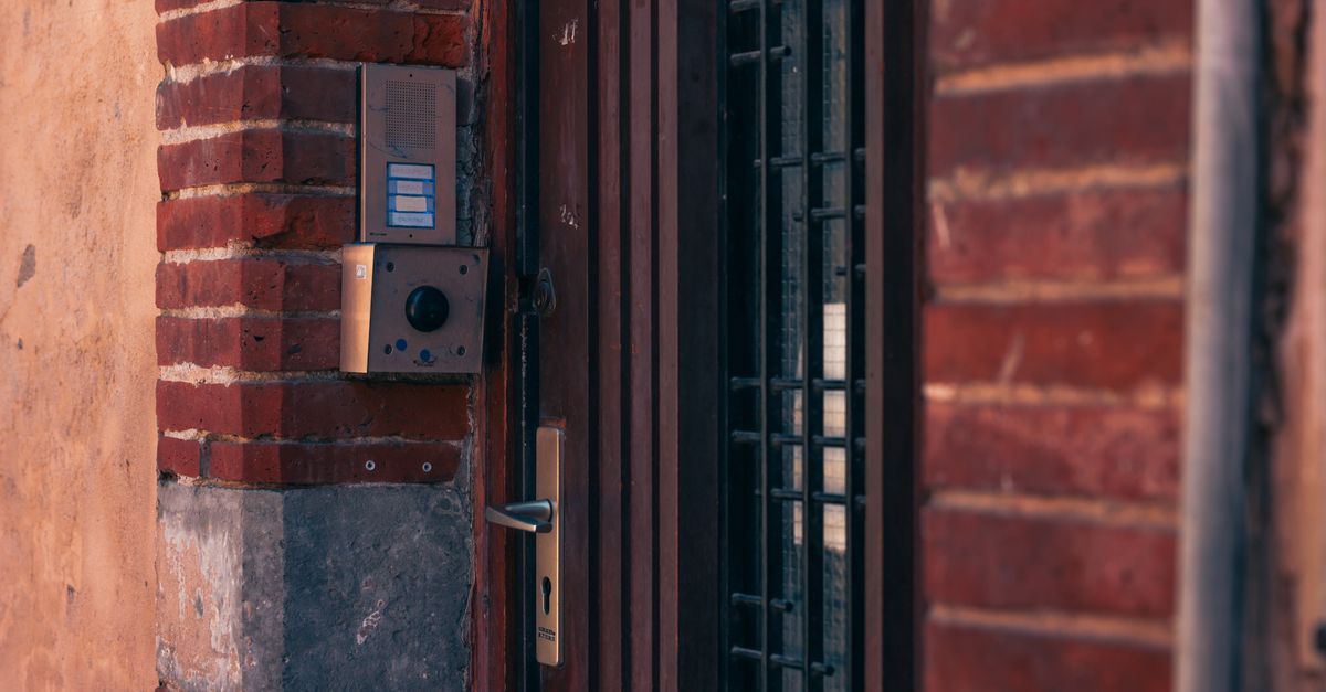 home security lock door — Florence Locksmiths